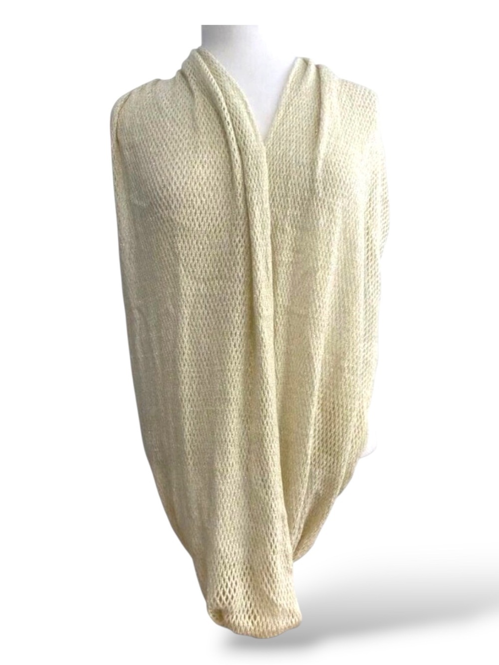 Steve Madden Cream & Gold Knit Infinity crochet Scarf Lightweight Style Womens A